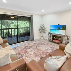 30+ Day Stay | Pool • 2 Ensuite BRs • James Island