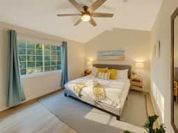 5 Min to Beach — King Beds