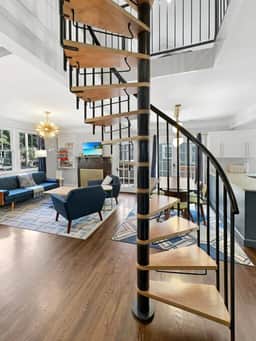 3BR Riverland Terrace | Walk to Theater + Eats