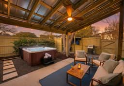Hot Tub, Putting Green in the Heart of Mt. Pleasant 2-Stories