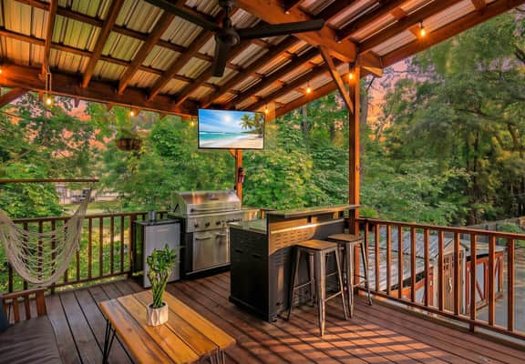 Island Retreat - Great for Large Groups