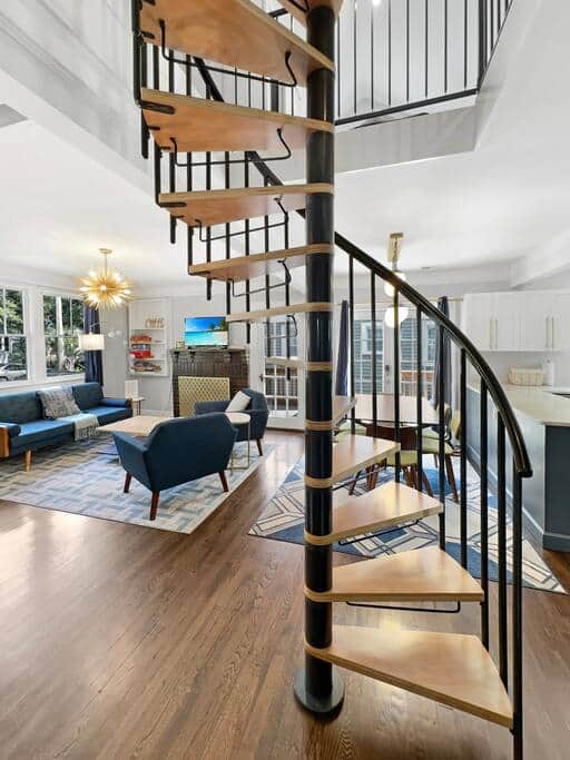3BR Riverland Terrace | Walk to Theater + Eats