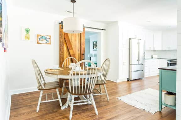 Family Friendly w/ HOT TUB, near DT, Beach & Park