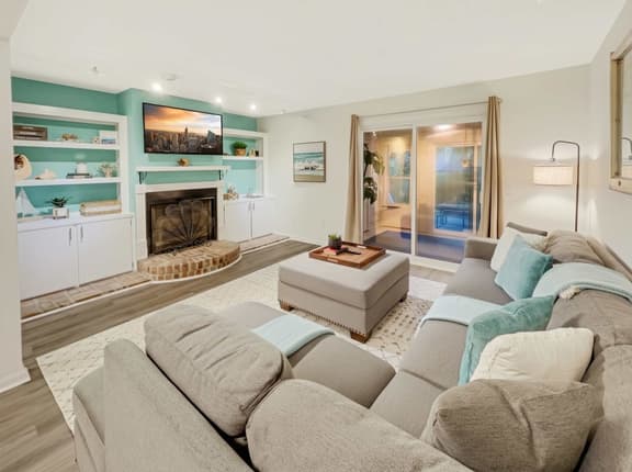 5 Min to Beach — King Beds